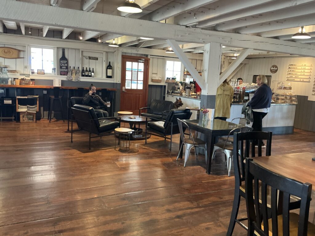 RoxyAnn Winery